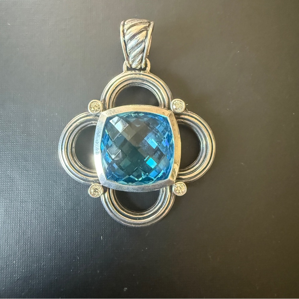 David Yurman Topaz Diamond Silver Pendant with Quatrefoil Design
